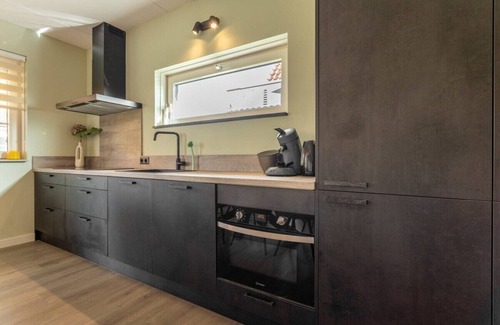 Ossenisse Casa | Hello Zeeland - vakantiewoning Knuitershoek 86