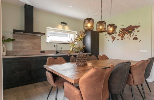 Ossenisse Casa | Hello Zeeland - vakantiewoning Knuitershoek 86