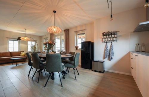 Ossenisse Casa | Hello Zeeland - vakantiewoning Knuitershoek 70