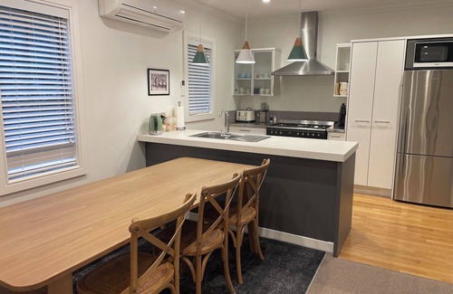 Arrowtown Casa | Helms Court Family Home