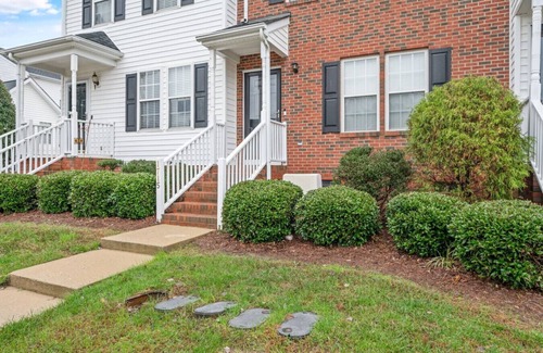Fuquay-Varina Casa | Hemingway’s Hideaway | 2BR w/ King + Pvt Patio