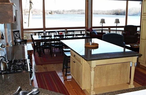 Reading Casa | Alquiler Hemlock Lake House