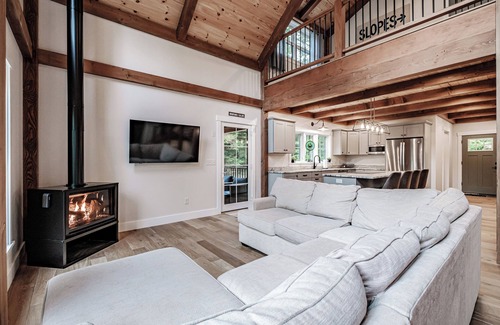 Bethel Casa | Hemlock Ridge - New construction on the North Road
