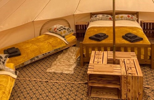 Upper Hulme Alquiler De RV | Vrbo Property