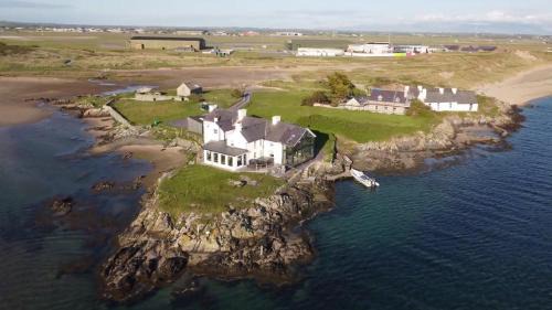 Caergeiliog Casa | Hen Cymyran