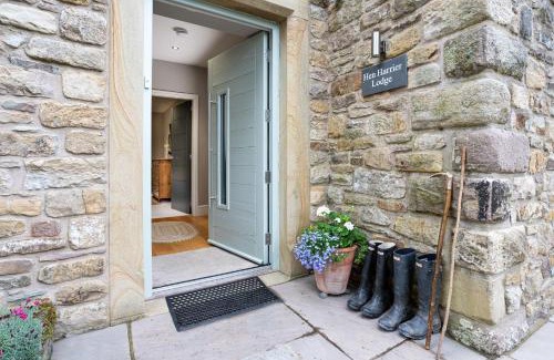 Dolphinholme Casa | Hen Harrier Lodge