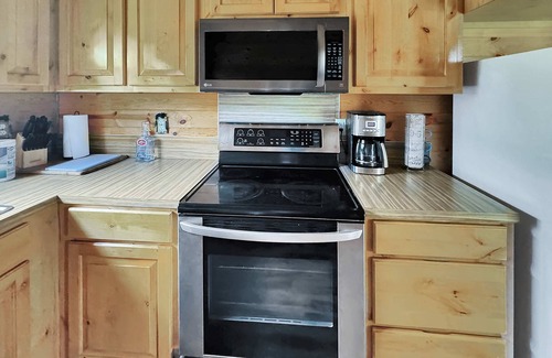 Elkins Cabina | Henbest Hideaway Cabin