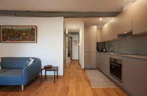 Hendaye Apartamento | Hendaye in the Basque Country, romantic apartment in the city center