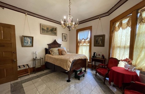 West Main HIll Cama Y Desayuno | Henderson Castle