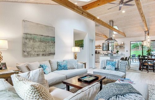 Hendersonville Casa | Hendersonville Vacation Rental w/ Private Hot Tub!
