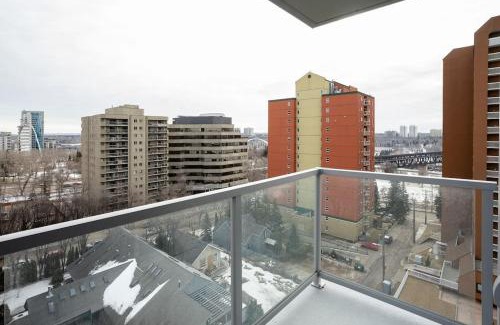 North Central Edmonton Apartamento | Hendrix Luxury Apartments by Corporate Stays