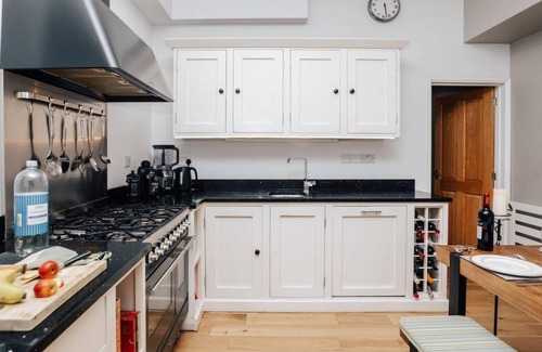 Henley Apartamento | Henley Gardens - From 200 Per Night