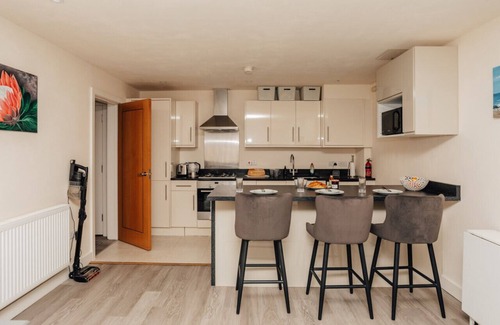 Henley Apartamento | Henley town centre with parking