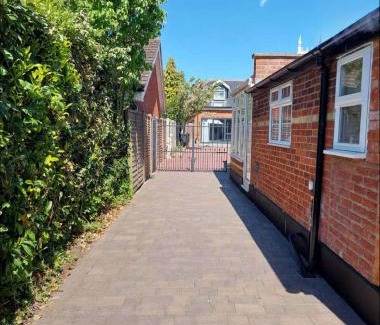 Clifton Casa | Henlow Room 2 of 2