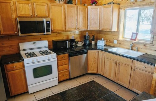 Last Chance Casa | Henry's Fork Cabin - Your Perfect Retreat Awaits!