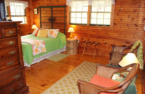 Hiawassee Cama Y Desayuno | Henson Cove Place B&B with Cabin