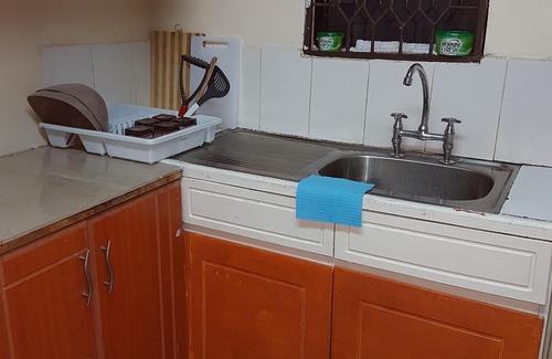 Embakasi Casa | Hera - Casa tranquila y acogedora cerca del aeropuerto JKIA