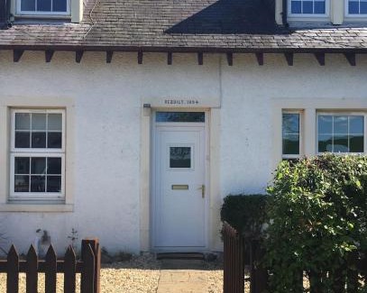 Denholm Casa | Herb Wood Cottage