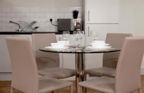 Hereford Apartamento | Hereford City Centre - Apartment 2, Isabella House - Modern Apartment In The Heart of The City - Sleeps 2 Guests - Hosted by RENTMYHOUSE