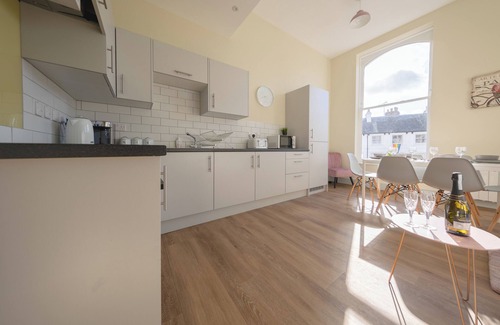 Hereford Apartamento | HEREFORD CITY CENTRE – Apartment 1: Modern 2-Bed in City Centre, Sleeps 6