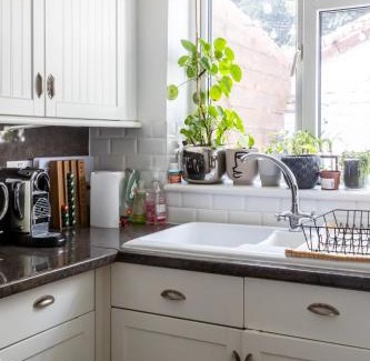 Hereford Apartamento | Hereford City - St Owens Terrace - Comfortable & Spacious Well Presented Three Storey House, Perfect For a Weekend Away & Exploring The City On Foot - Hosted By RENTMYHOUSE