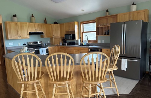 Broadwater County Otro | "Hereford House" - Charming 4-bedroom farmhouse in quaint Townsend, MT