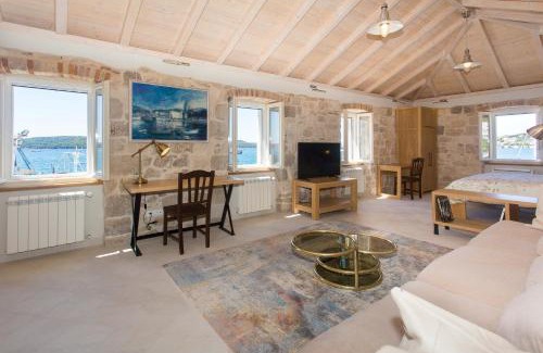 Seget Donji Casa | Heritage Art Home