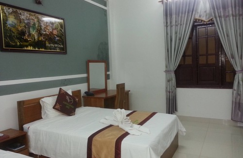 Phong Nha Hotel | Heritage By Night Hotel