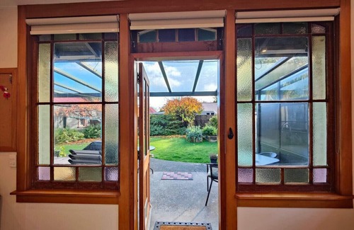 Invercargill Casa | Heritage & Heart by the Park