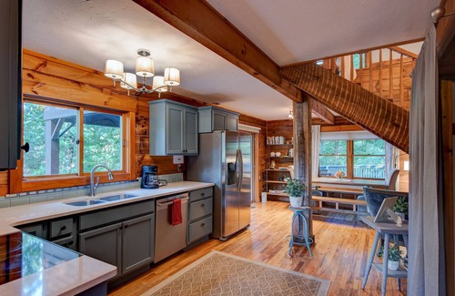 Valle Crucis Cabina | Heritage Hill Cabins