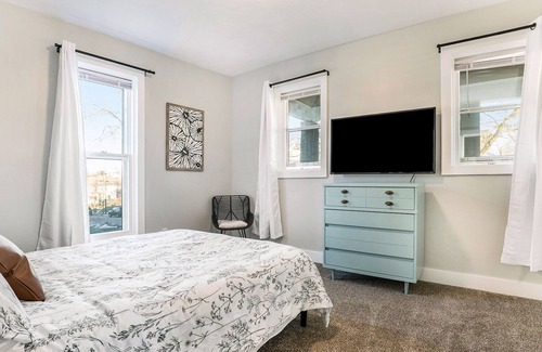 Grand Rapids Casa | Heritage Hill Hideaway