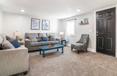 Grand Rapids Casa | Heritage Hill Hideaway