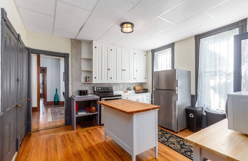 Hughesville Apartamento | Heritage Home Stays right in the heart of Hughesville, PA.