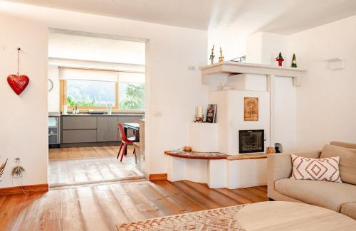 Camporosso in Valcanale Chalet De Esquí | Heritage Luxury Chalet 1 min from Mt Lussari Ski Lift