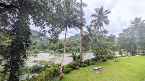 Helarambe Hotel | Heritage Kithulgala Rest House - Historic Home to a Bird Sanctuary