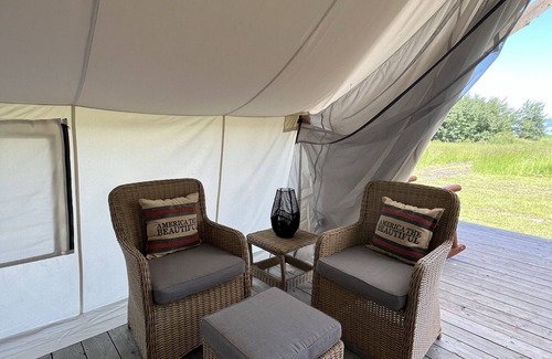Bozeman Cabina | Heritage Ranch 'Madison' Glamping Tent (8)
