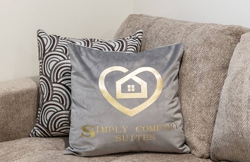 Smiths Falls Apartamento | Heritage Rideau 2Br Apartment. Free Parking