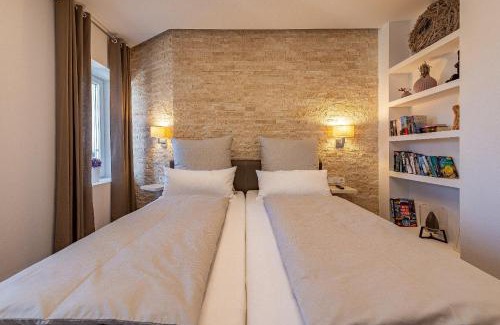 Zadar Old Town Apartamento | Heritage View Room Olia