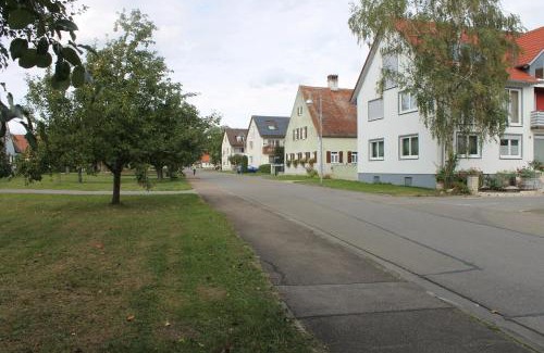 Wechingen Apartamento | Hermann Ferienwohnung