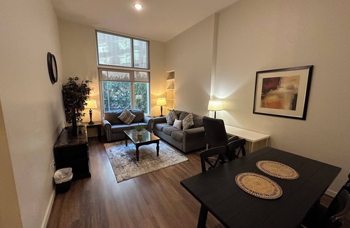 MacGregor Apartamento | Hermann Park apartment, Near MD Anderson Hospital, Shuttle service included.