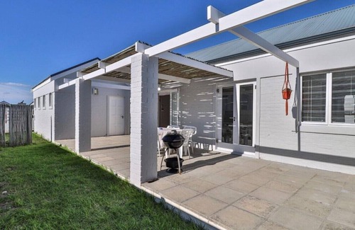 Vermont Casa | Hermanus, 3 bed self-catering house close to the beach.
