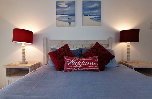 Vermont Cabaña | Hermanus Beach Cottage 2