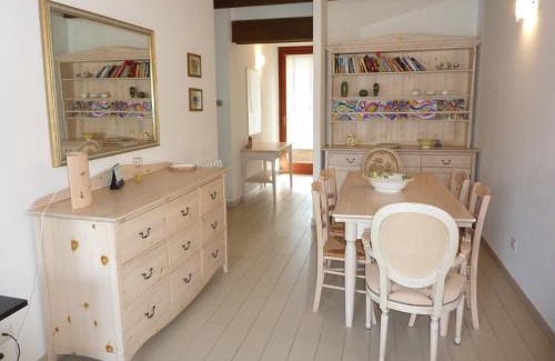 Porto Valtravaglia Apartamento | Hermitage mimosa