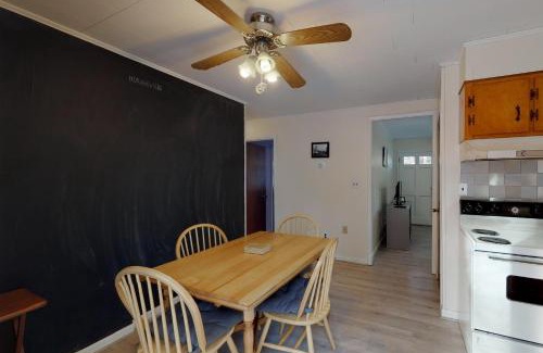 East Haven  Rutland County Casa | Hermitville