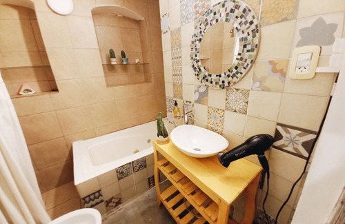Presidencia Roque Sáenz Peña Apartamento | Hermosa casa de arte en pleno centro