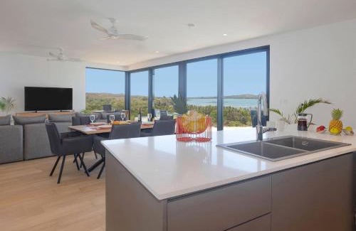 Boca Chica Villa | Hermosa Bay Oceanview Villa