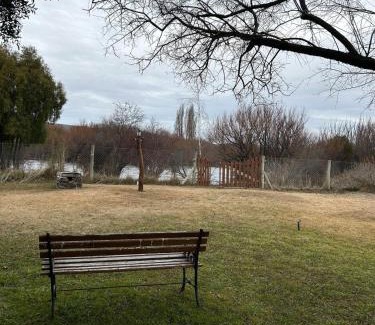 Junín de los Andes Casa | Hermosa cabaña a orillas del rio