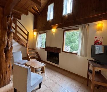Junín de los Andes Casa | Hermosa cabaña a orillas del rio