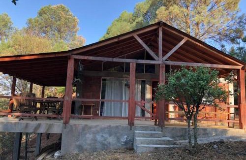 Tupataro Apartamento | Hermosa Cabaña en bosque muy cerca Patzcuaro