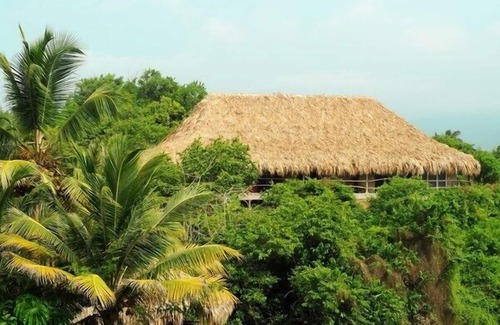 Santa Marta Casa | HERMOSA CABAA ENTRE EL RO Y EL MAR